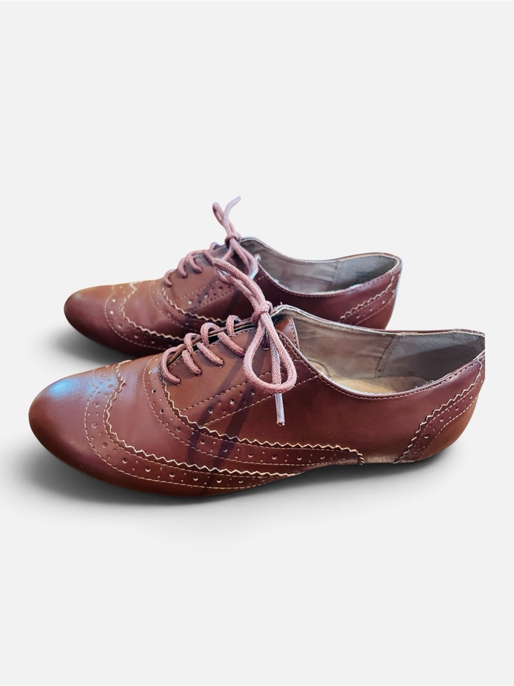 Aldo Burgundy Wingtip Lace-Up Flats
